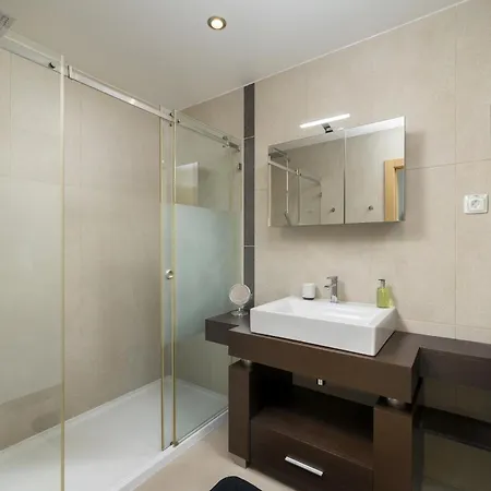 Sol E 107 By Destination Algarve Лагуш